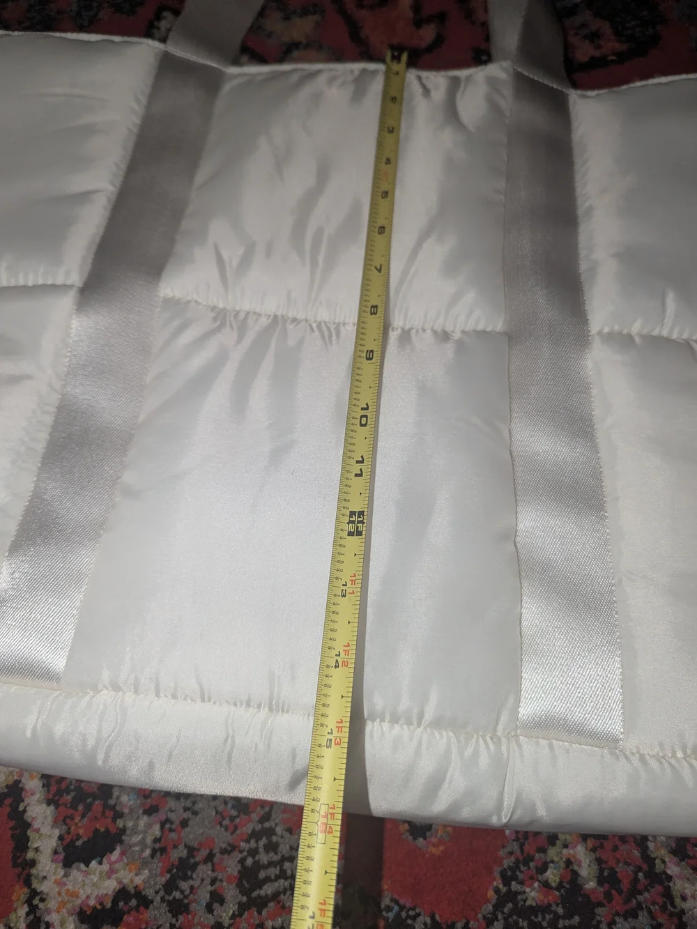 Abercrombie & Fitch White Quilted Tote